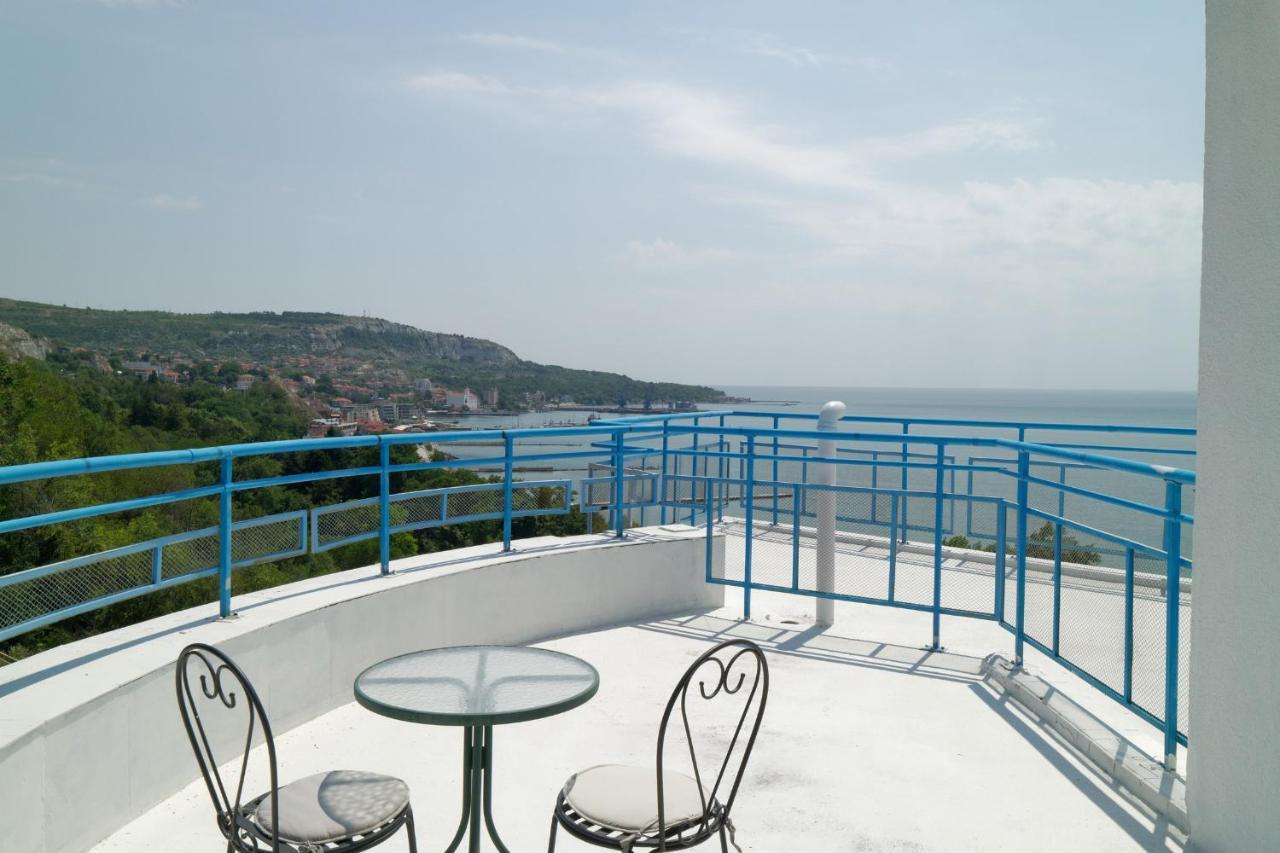 Hotel Iceberg Baltschik Exterior foto